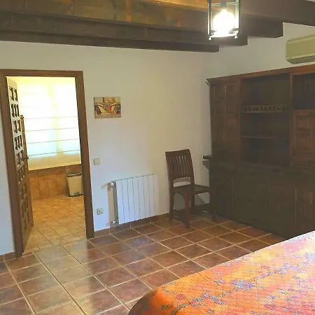 Вилла В Испанском Стиле В 200 Метрах От Пляжа. Villa *